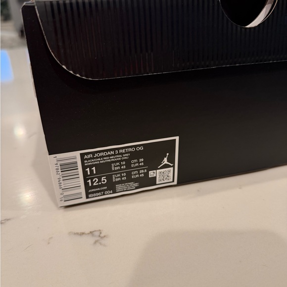 Jordan 3 Retro OG Rare Air - Picture 5 of 11